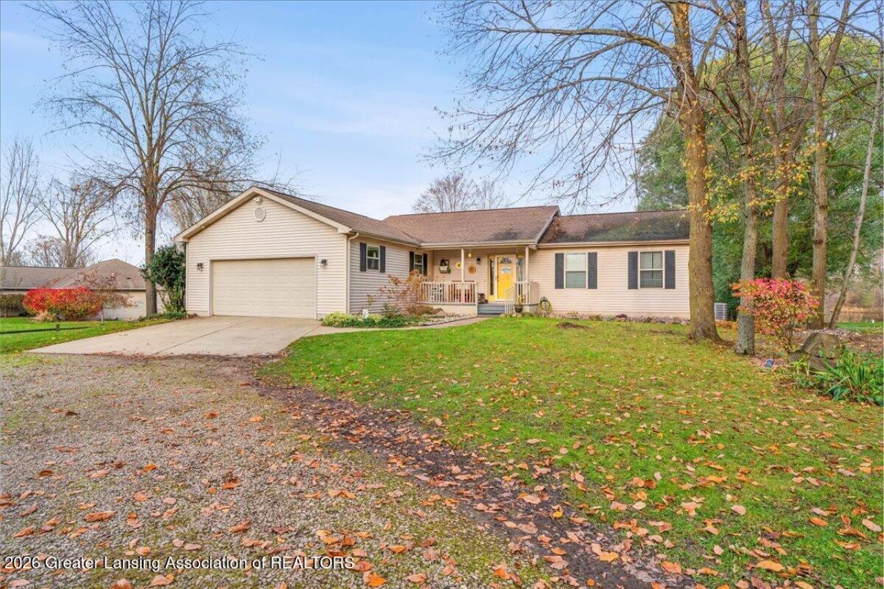 1173 Russell Lea Drive, Charlotte, MI 48813 Main Photo