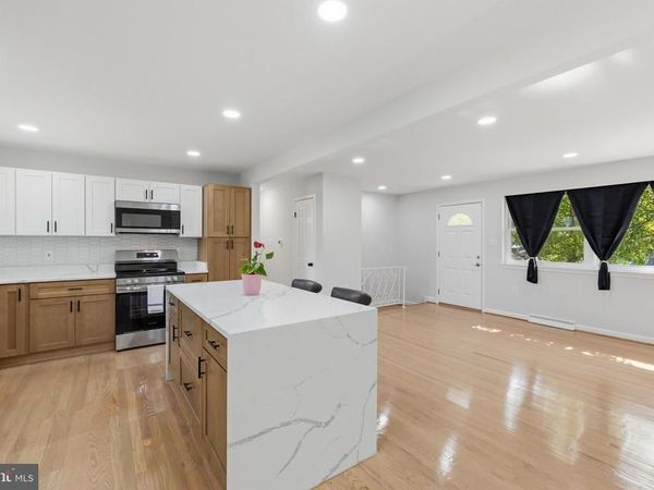 6109 COLONIAL TERRACE, TEMPLE HILLS, MD 20748