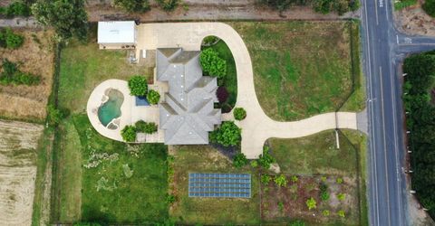 735 N Fine Rd, Linden, CA 95236 Photo