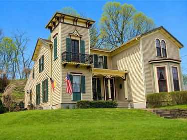 12 Eagle Street, Mount Morris, NY 14510