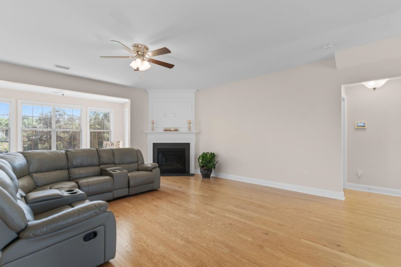 2212 Via Palma Dr. Photo 14