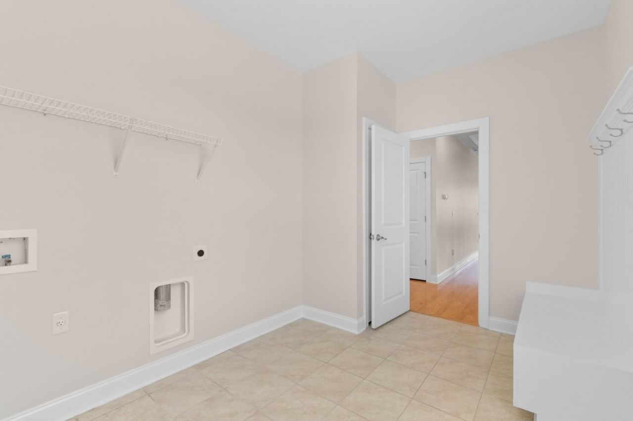2212 Via Palma Dr. Photo 32