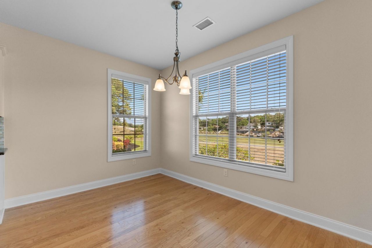 2212 Via Palma Dr. Photo 9