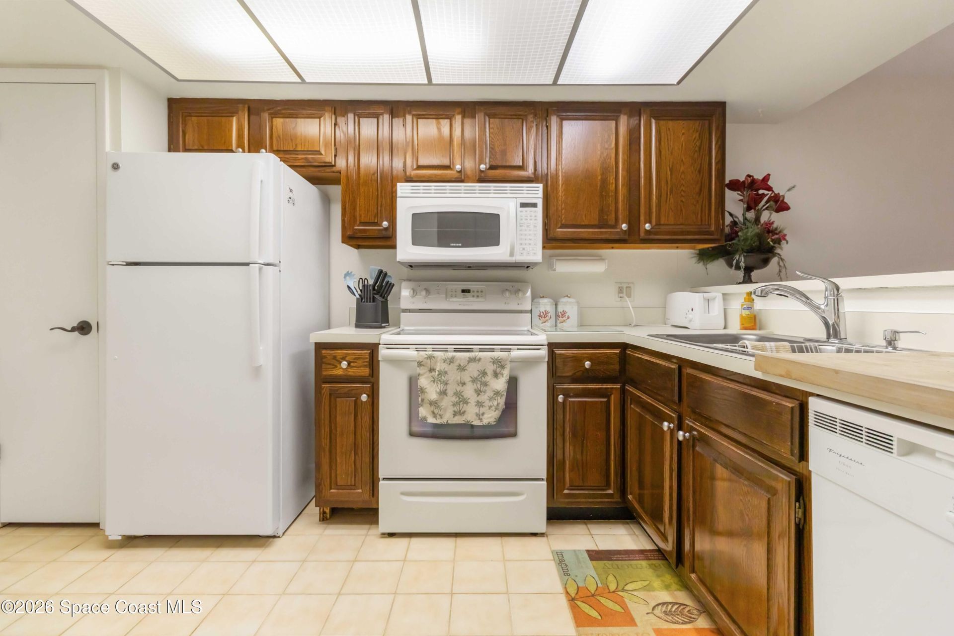 227 Augusta Way , Melbourne, FL 32940 Photo