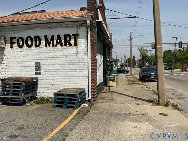 1105 W Washington Street, Petersburg, VA 23803