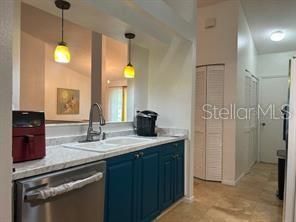 7715 33rd Lane E, Sarasota, FL 34243 Photo