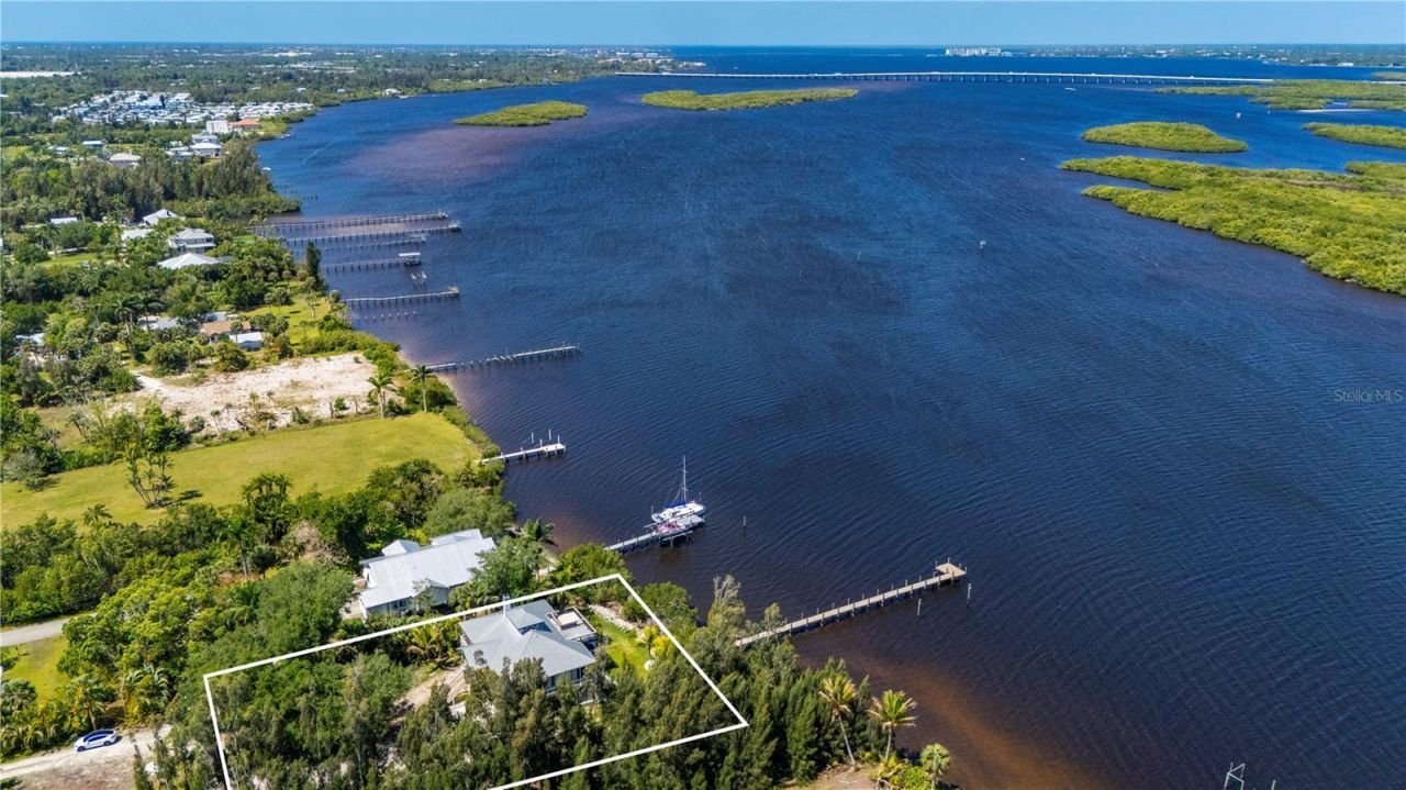 27414 Misty Avenue, Punta Gorda, FL 33982 Photo