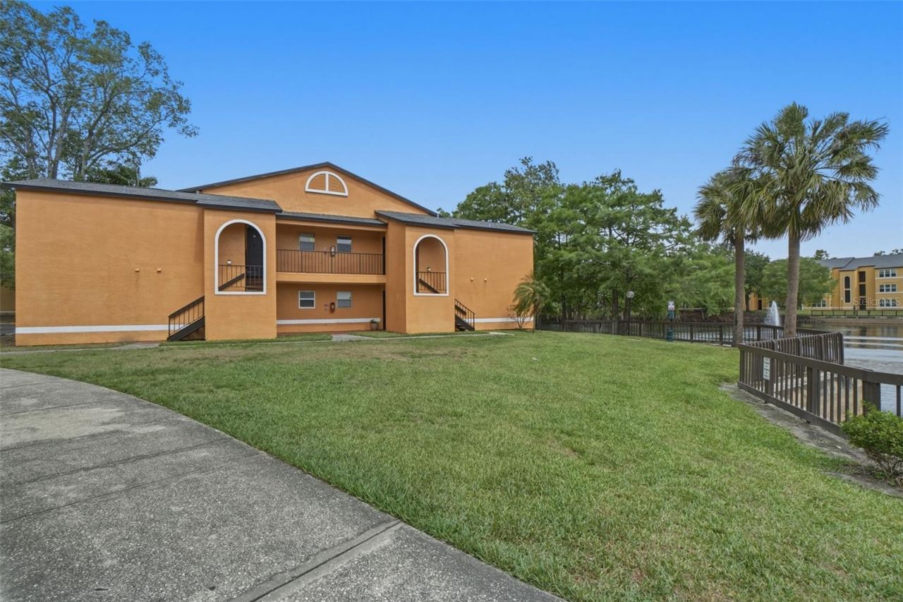 4524 Commander Drive , Unit 1627, Orlando, FL 32822 Photo