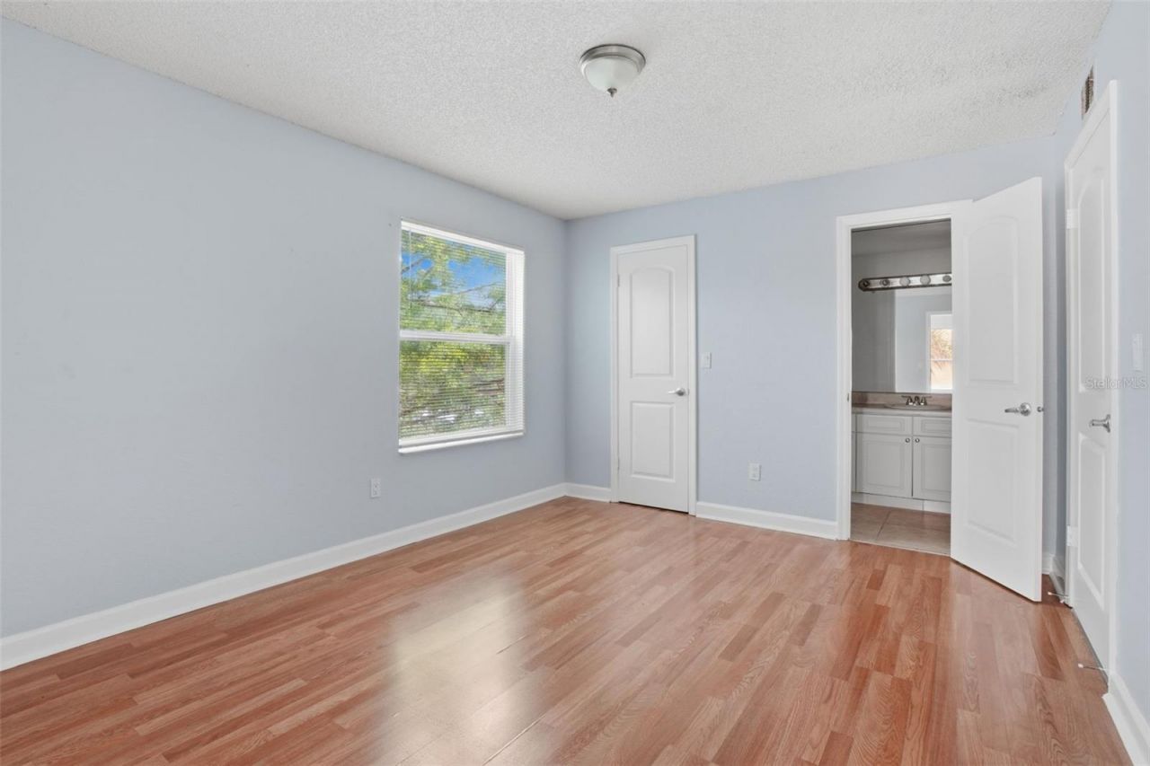 4524 Commander Drive , Unit 1627, Orlando, FL 32822 Photo