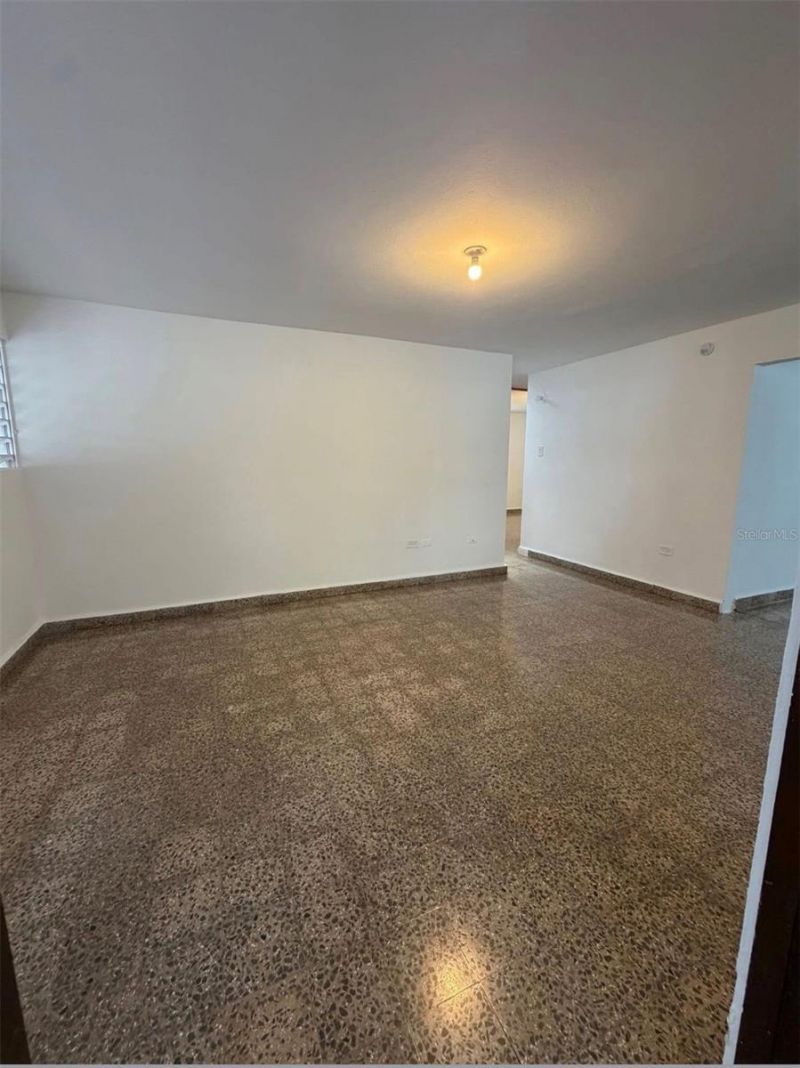 882 Calle Paganini, San Juan, PR 00924 Photo