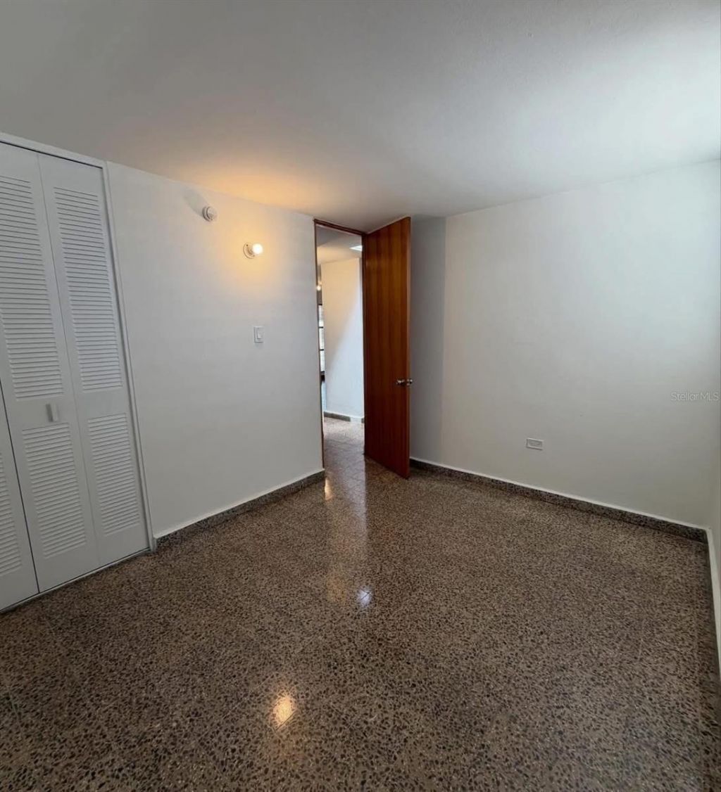 882 Calle Paganini, San Juan, PR 00924 Photo
