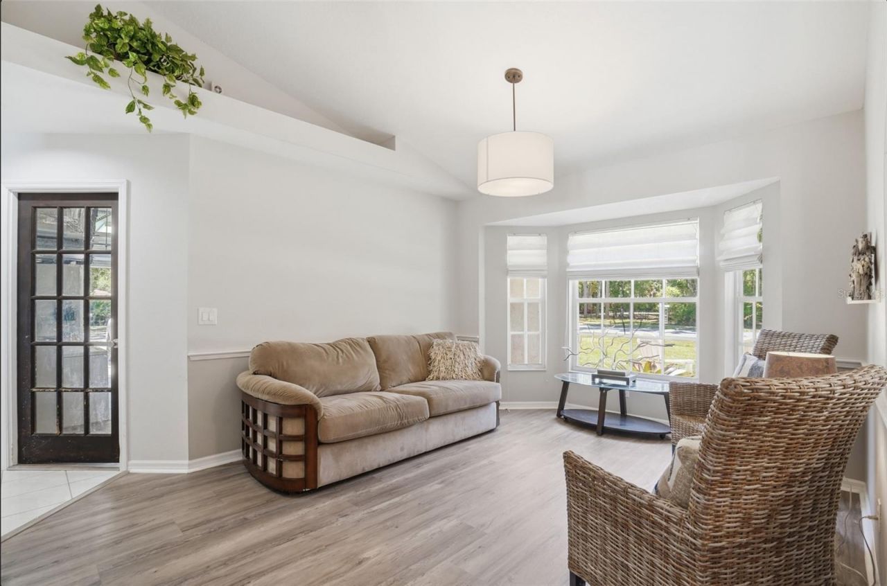 610 Woodview Way, Bradenton, FL 34212 Photo