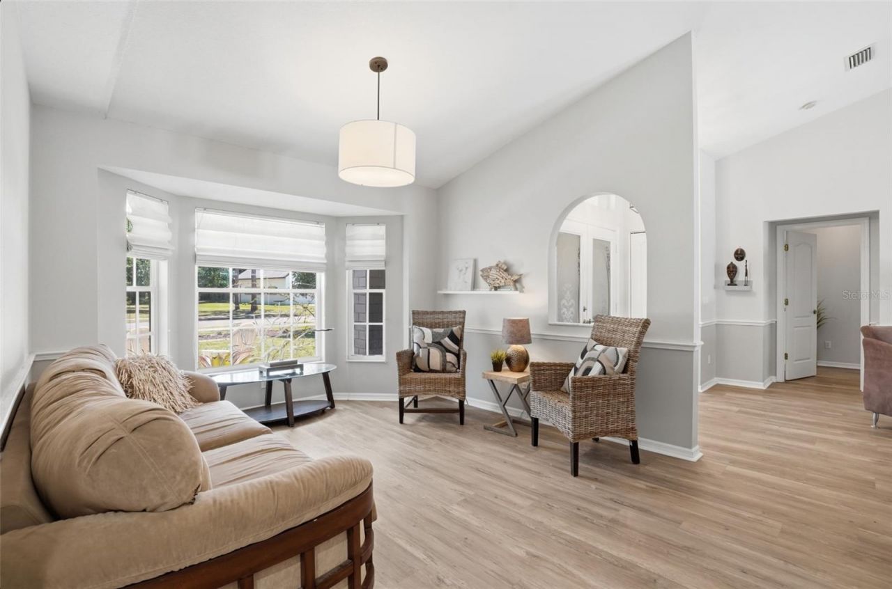 610 Woodview Way, Bradenton, FL 34212 Photo