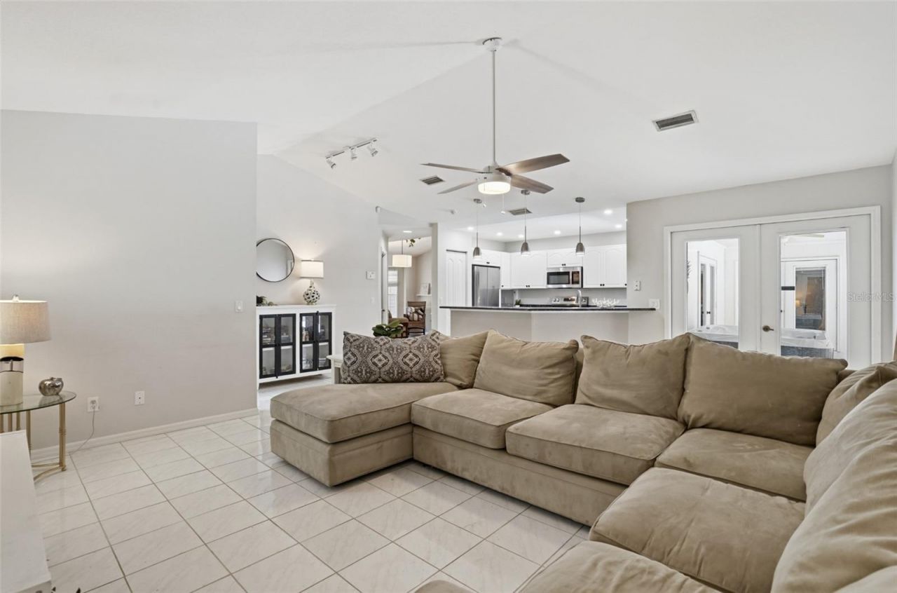 610 Woodview Way, Bradenton, FL 34212 Photo