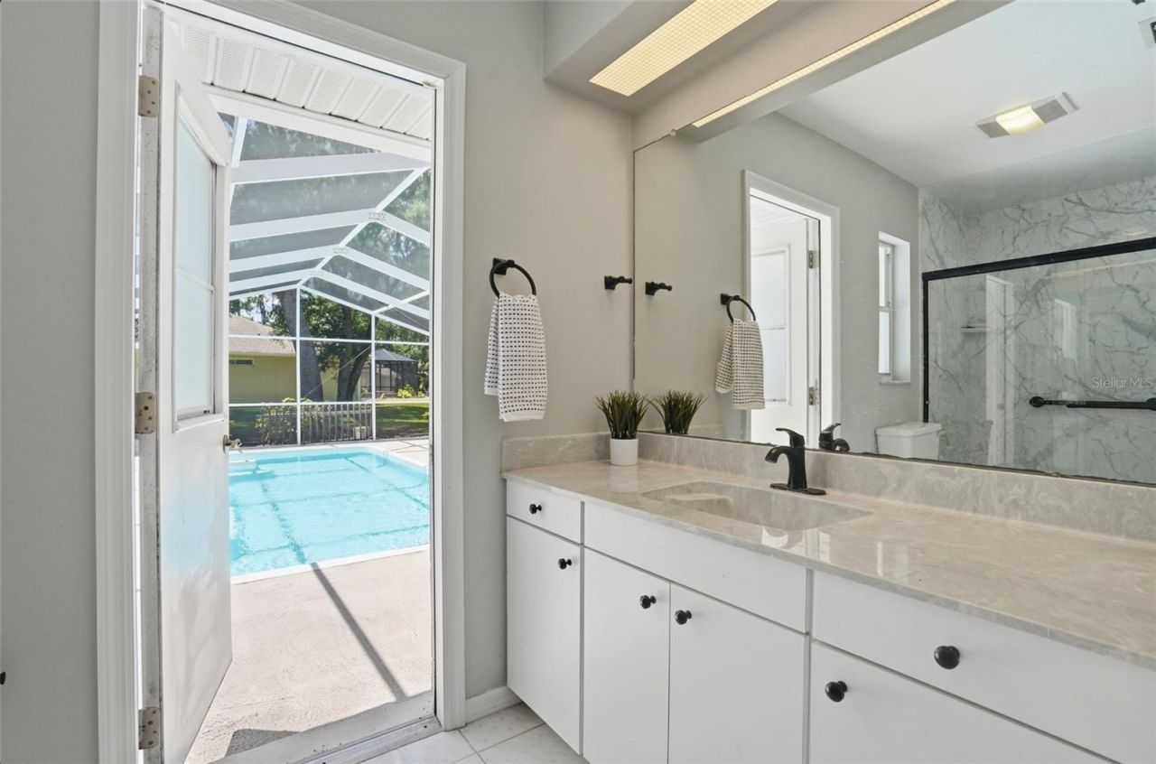 610 Woodview Way, Bradenton, FL 34212 Photo