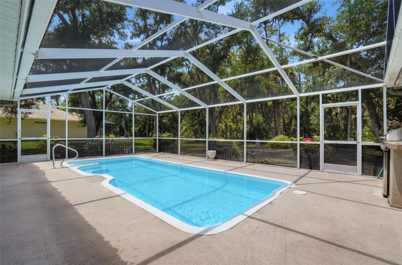610 Woodview Way, Bradenton, FL 34212 Photo