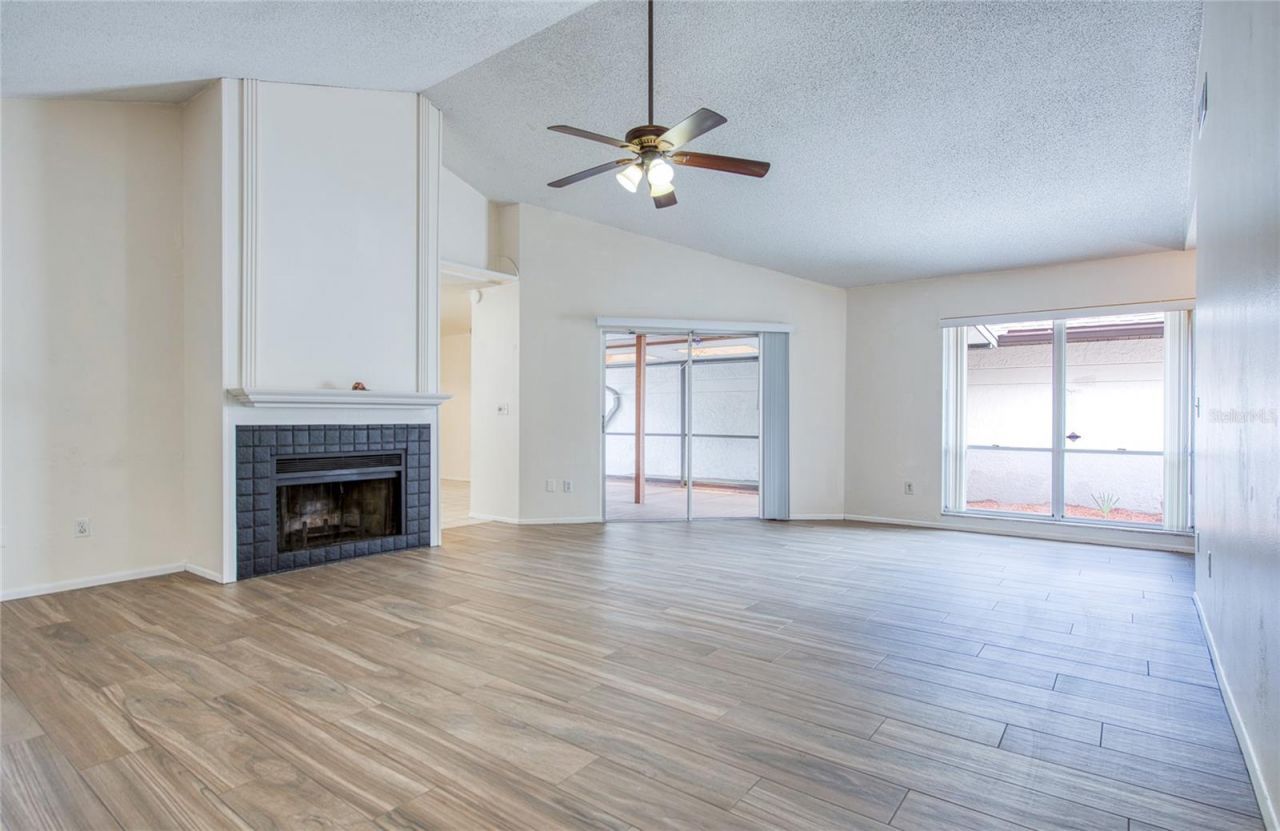 6922 Silvermill Drive, Tampa, FL 33635 Photo