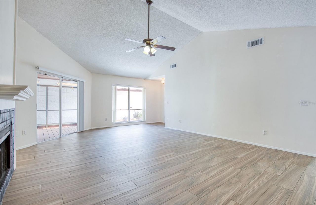 6922 Silvermill Drive, Tampa, FL 33635 Photo