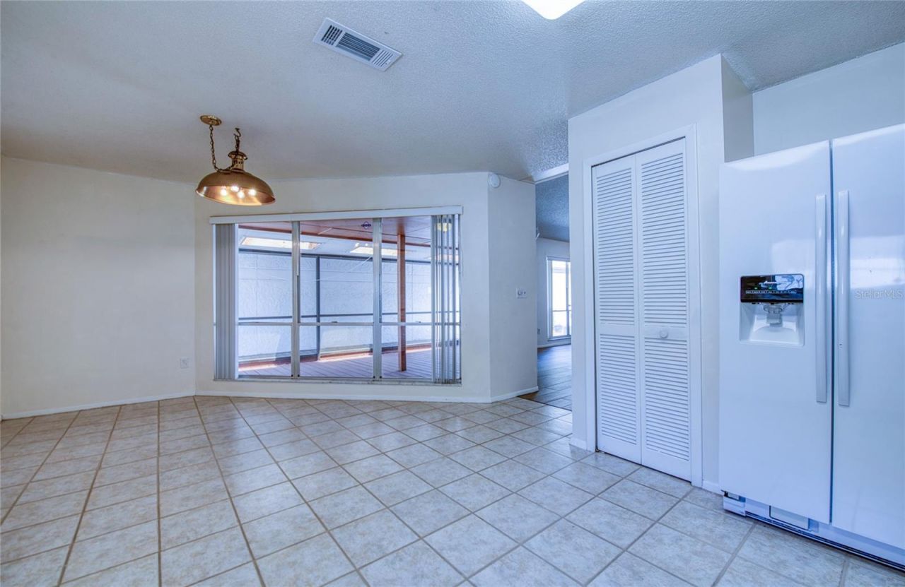 6922 Silvermill Drive, Tampa, FL 33635 Photo