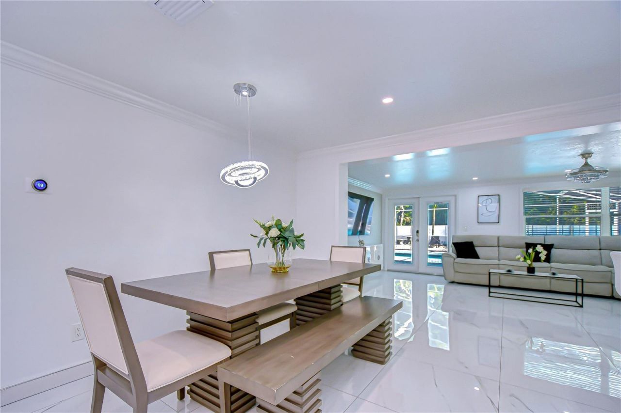 3314 W Kirby Street, Tampa, FL 33614 Photo