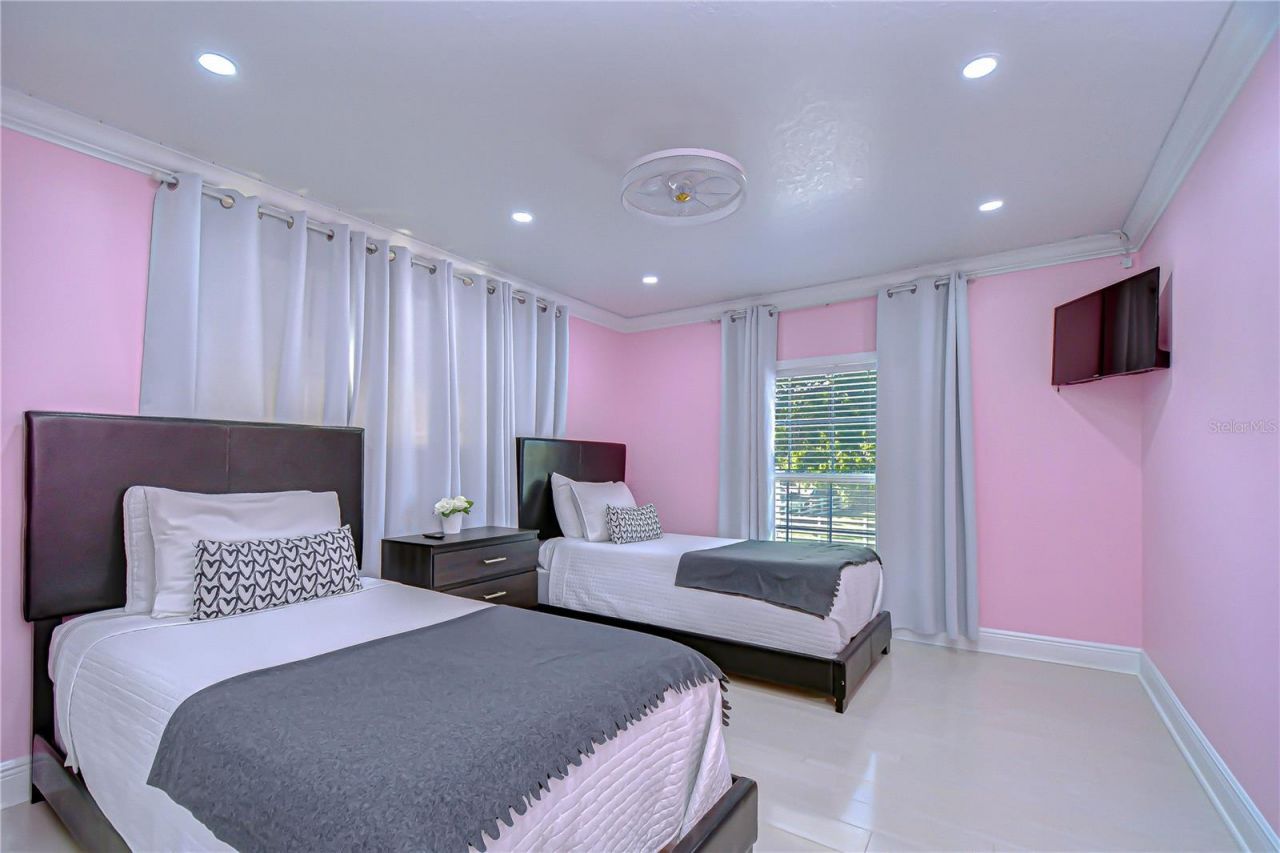 3314 W Kirby Street, Tampa, FL 33614 Photo
