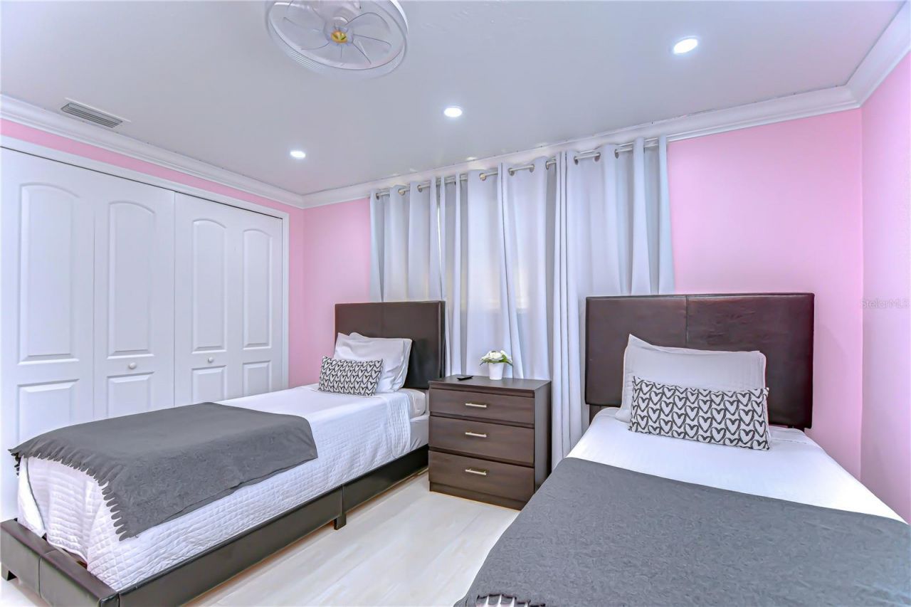 3314 W Kirby Street, Tampa, FL 33614 Photo