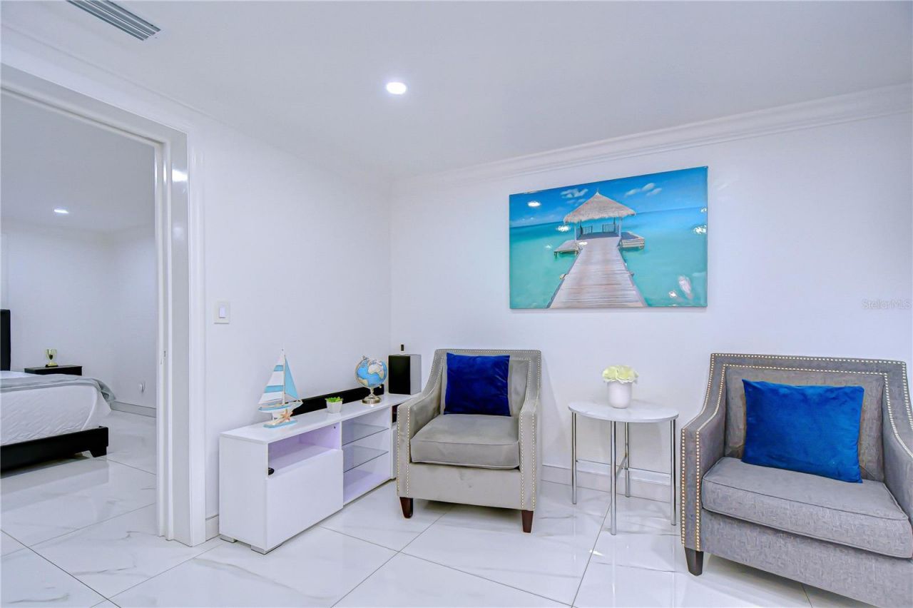 3314 W Kirby Street, Tampa, FL 33614 Photo