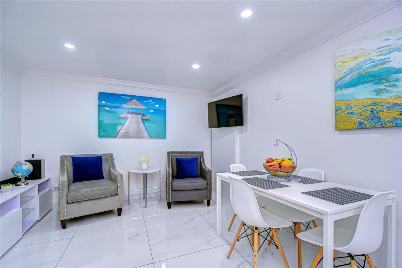 3314 W Kirby Street, Tampa, FL 33614 Photo