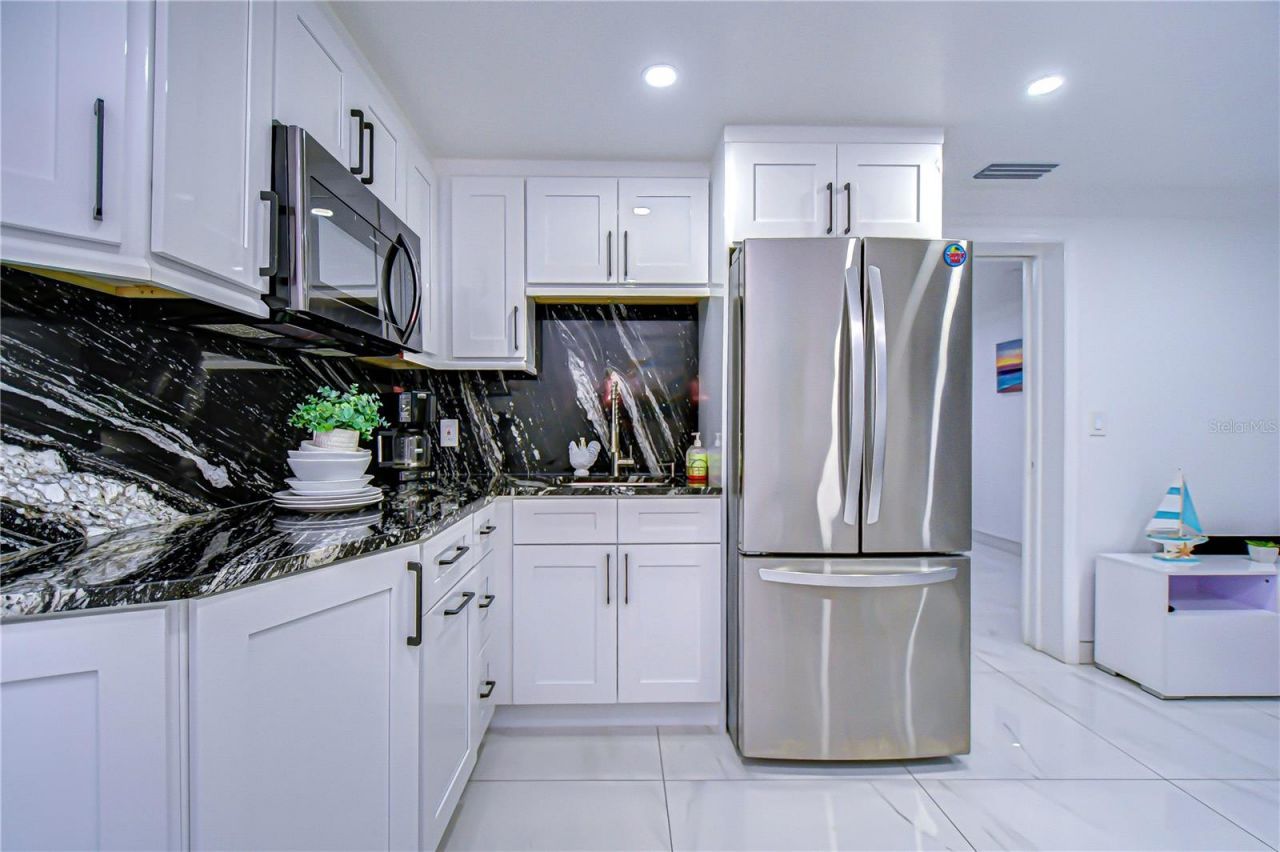 3314 W Kirby Street, Tampa, FL 33614 Photo
