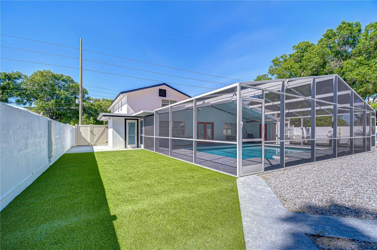 3314 W Kirby Street, Tampa, FL 33614 Photo