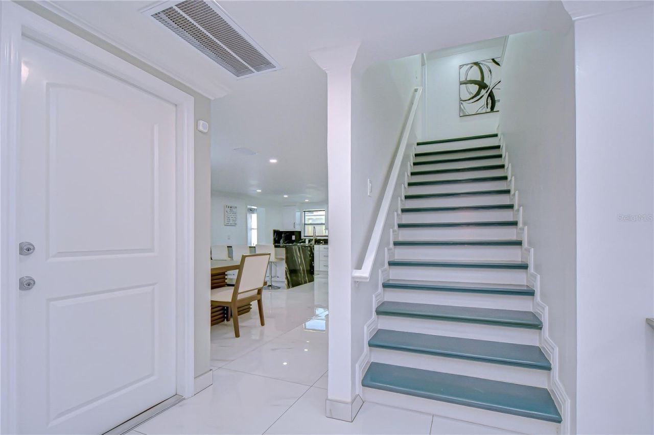 3314 W Kirby Street, Tampa, FL 33614 Photo