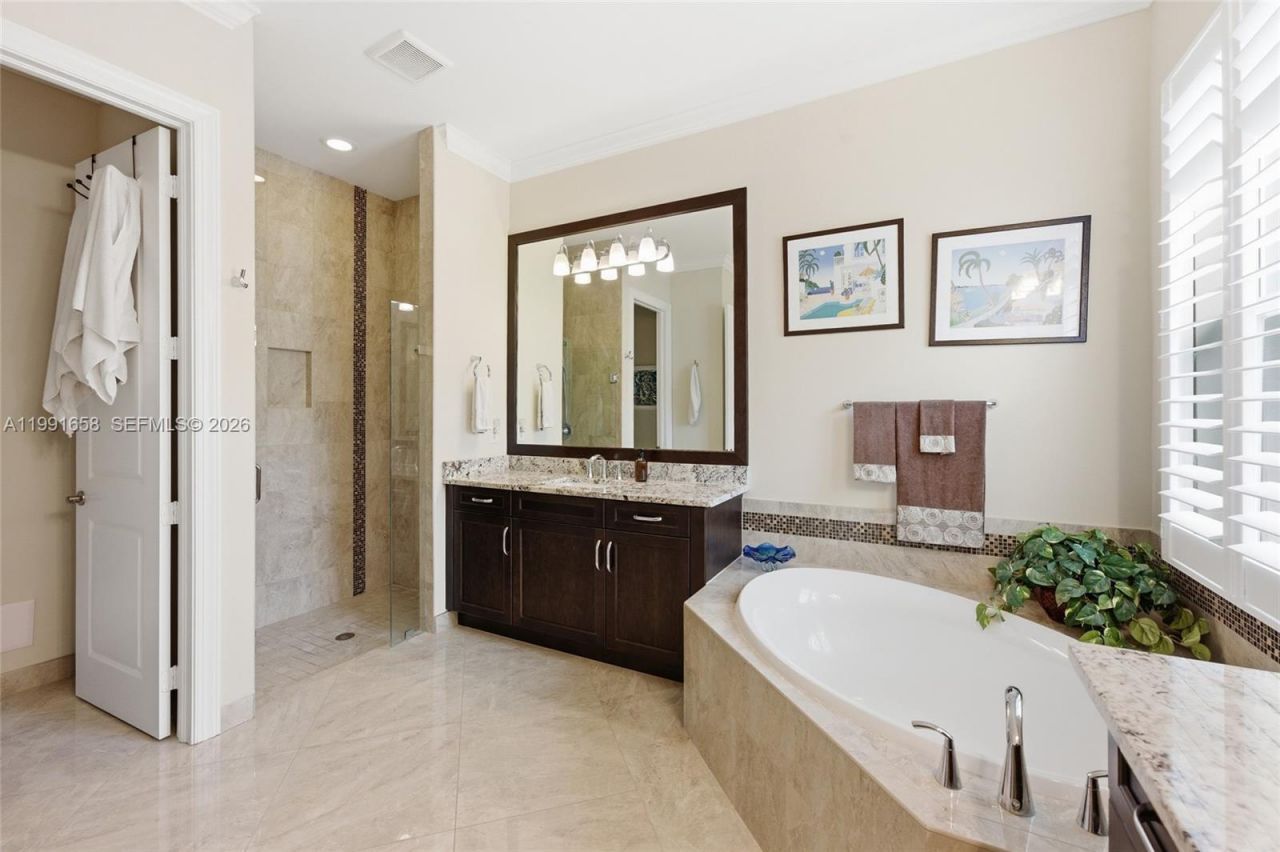 10460 Ranchette Dr , Cooper City, FL 33328 Photo