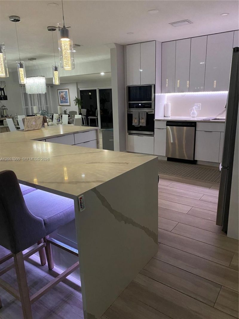 428 N Crescent Dr , Hollywood, FL 33021 Photo