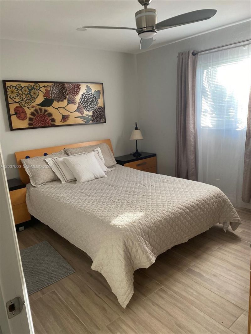 428 N Crescent Dr , Hollywood, FL 33021 Photo