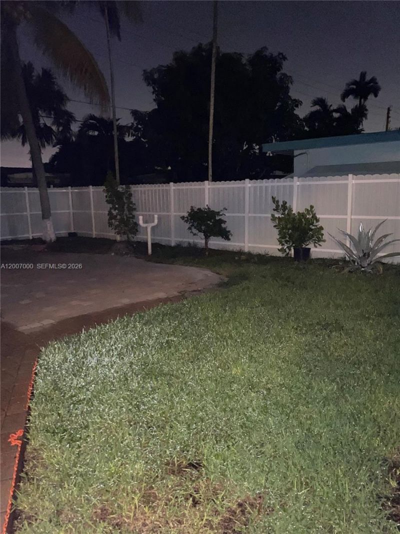 428 N Crescent Dr , Hollywood, FL 33021 Photo