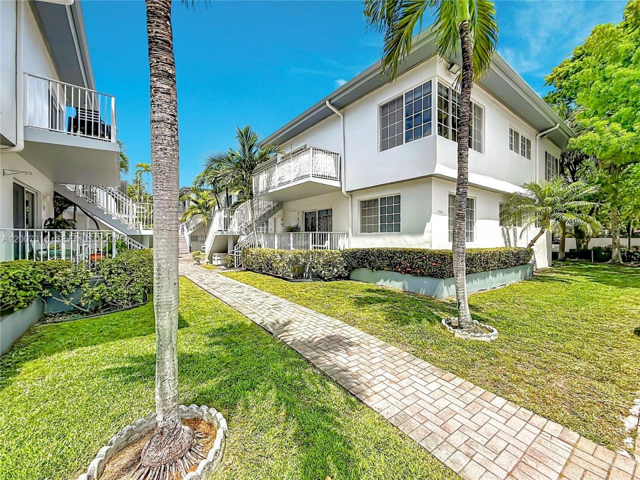 9280 Bay Harbor Ter , Unit 25, Bay Harbor Islands, FL 33154 Photo