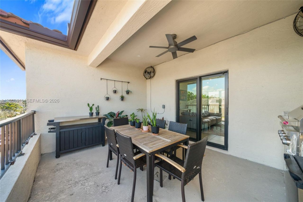 4648 NW 83rd Ave , Doral, FL 33166 Photo