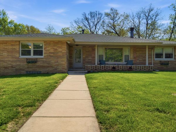 137 BAKER Street, East Peoria, IL 61611