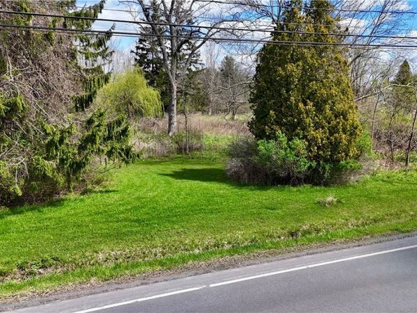 4876 William Street, Lancaster, NY 14086