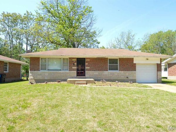 247 Royce Drive, Ferguson, MO 63135