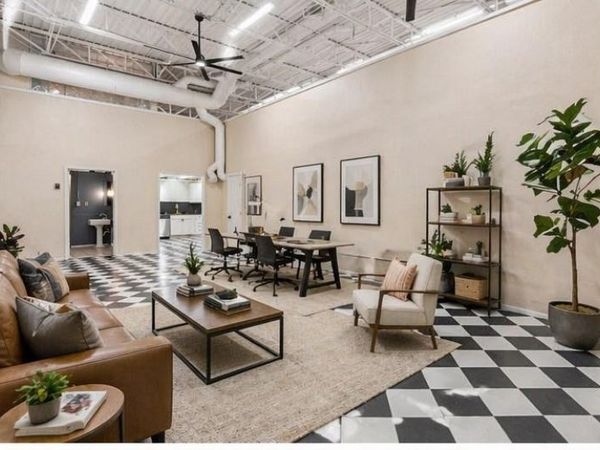 306 S Walton Street , Dallas, TX 75226