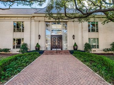 6144 Averill Way, Unit 203E, Dallas, TX 75225