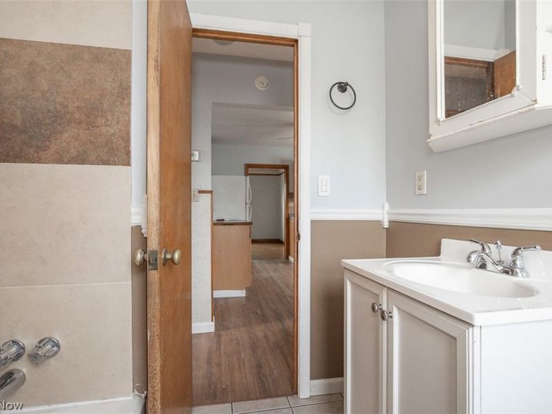 2831 North Avenue, Parma, OH 44134 Photo 13