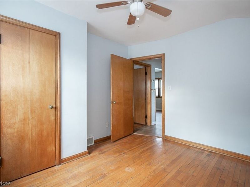 2831 North Avenue, Parma, OH 44134 Photo 15