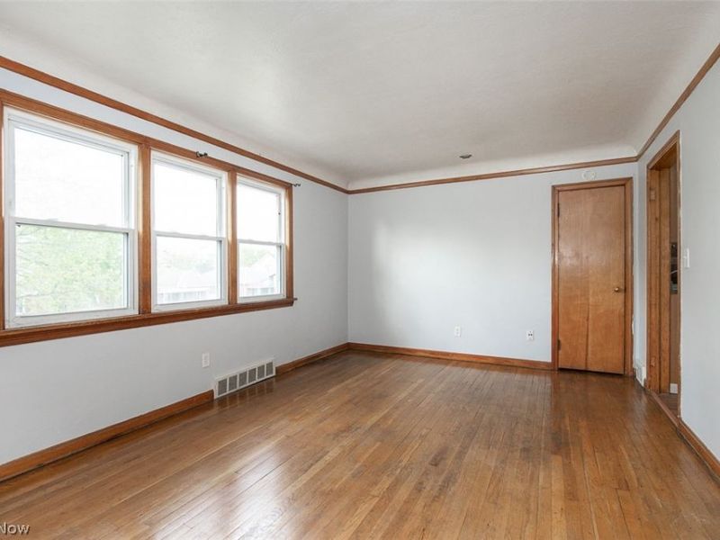 2831 North Avenue, Parma, OH 44134 Photo 21