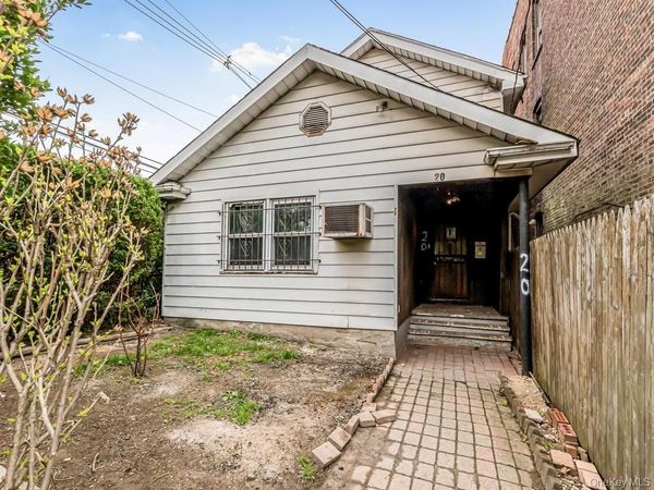 20 Saint Josephs Avenue , Yonkers, NY 10703