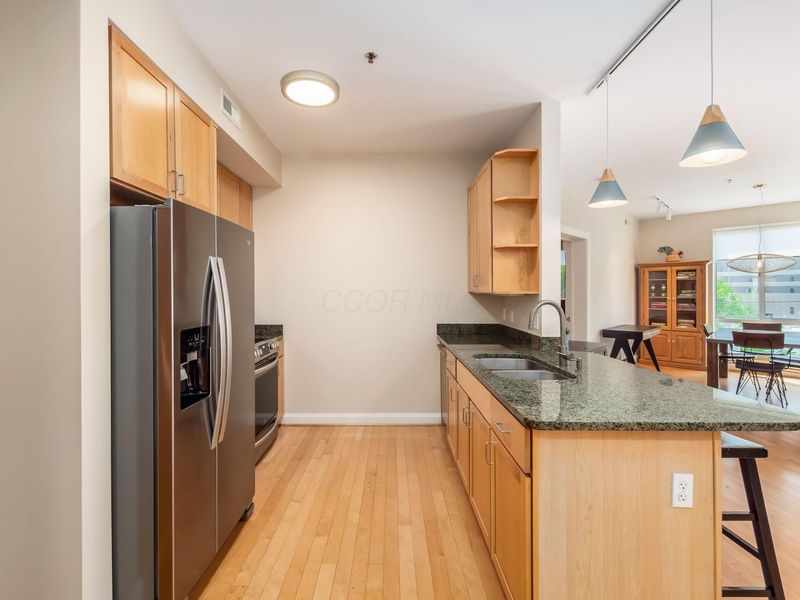 196 S Grant Avenue, Unit 303, Columbus, OH 43215 Photo 10