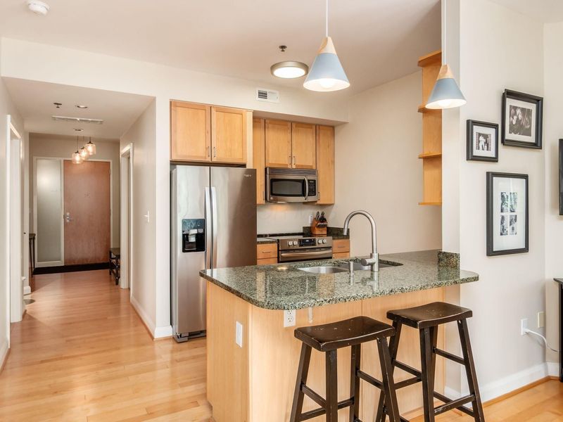 196 S Grant Avenue, Unit 303, Columbus, OH 43215 Photo 16