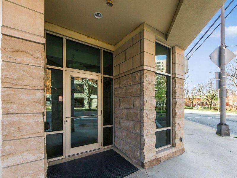 196 S Grant Avenue, Unit 303, Columbus, OH 43215 Photo 2