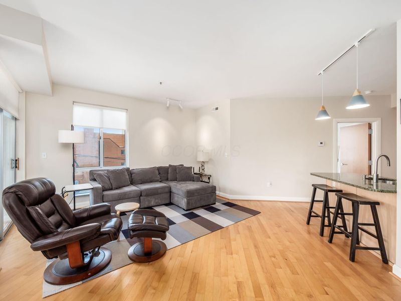 196 S Grant Avenue, Unit 303, Columbus, OH 43215 Photo 21